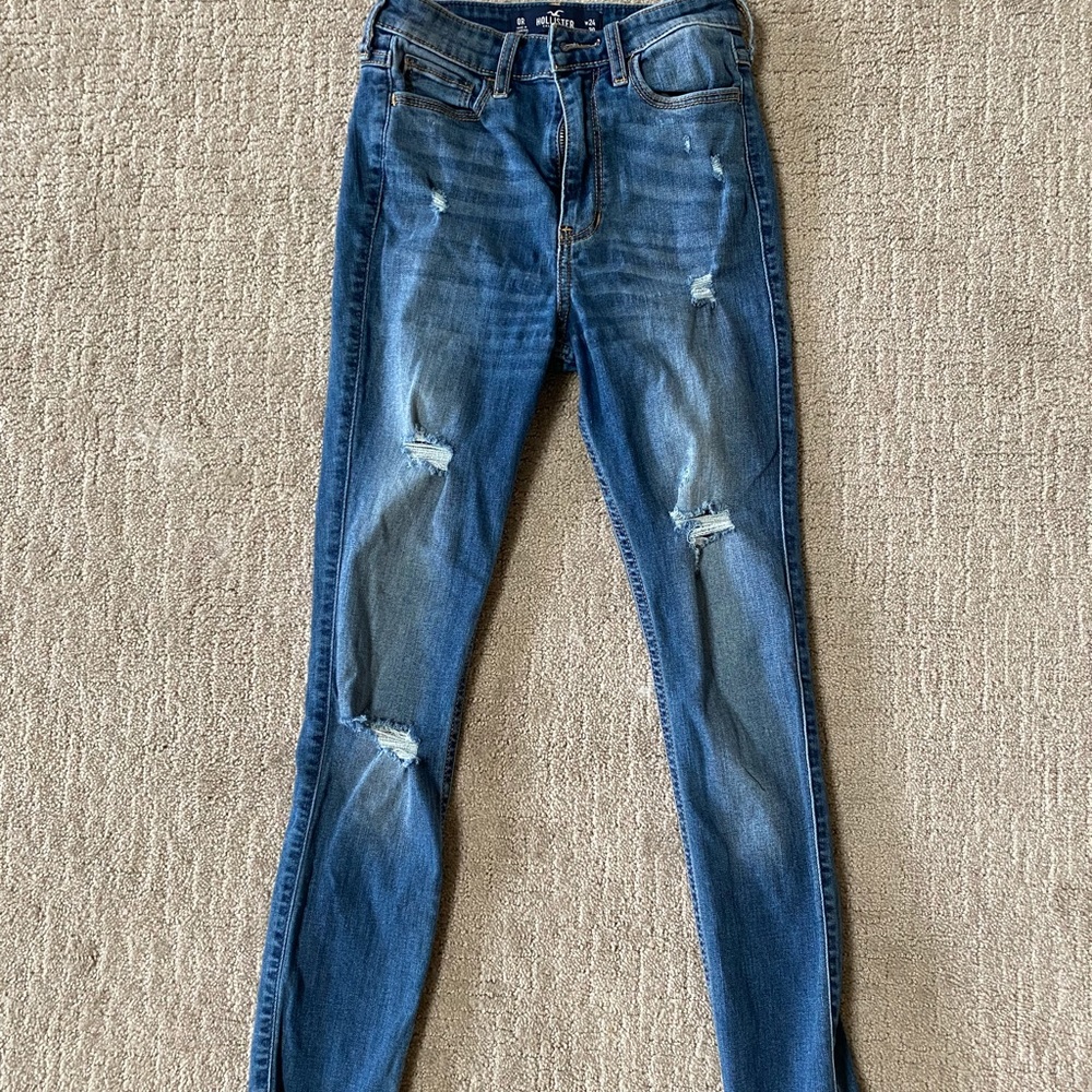 Hollister skinny jeans